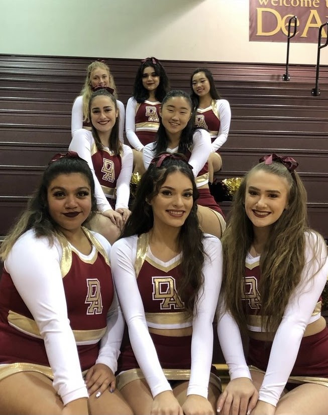 De Anza Cheer Team Members