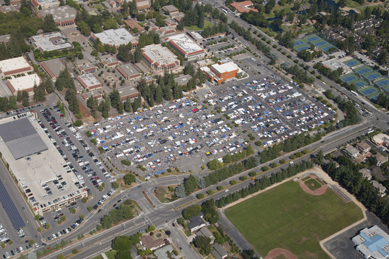 2019 De Anza College Mid-Winter Flea Market