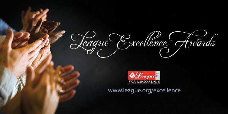 Excellence Awards: hands clapping